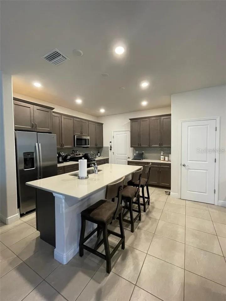 1438 N RIVER CIR, TARPON SPRINGS, FL, 34689