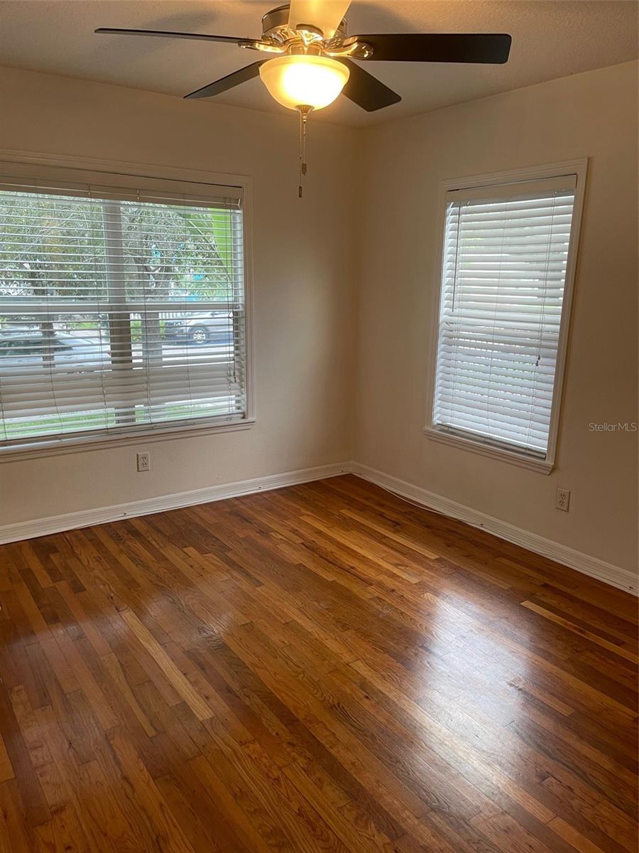 1914 W AILEEN ST, TAMPA, FL, 33607