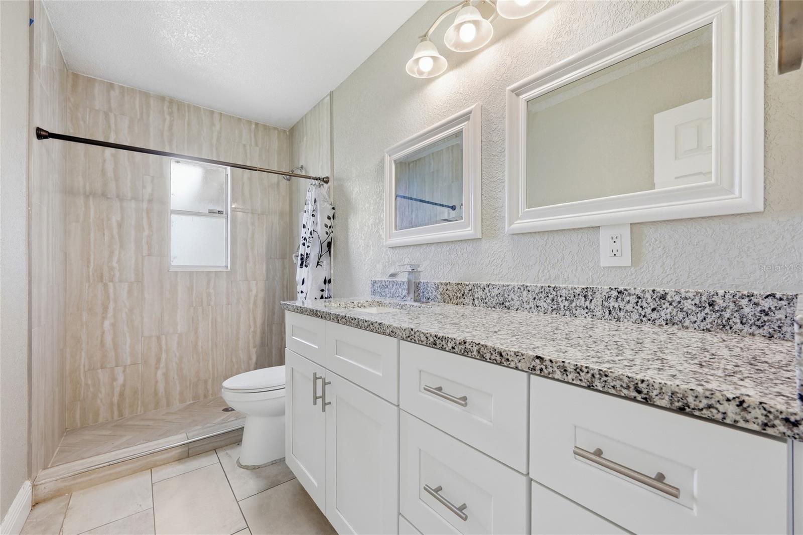 7641 COMPASS DR, ORLANDO, FL, 32810