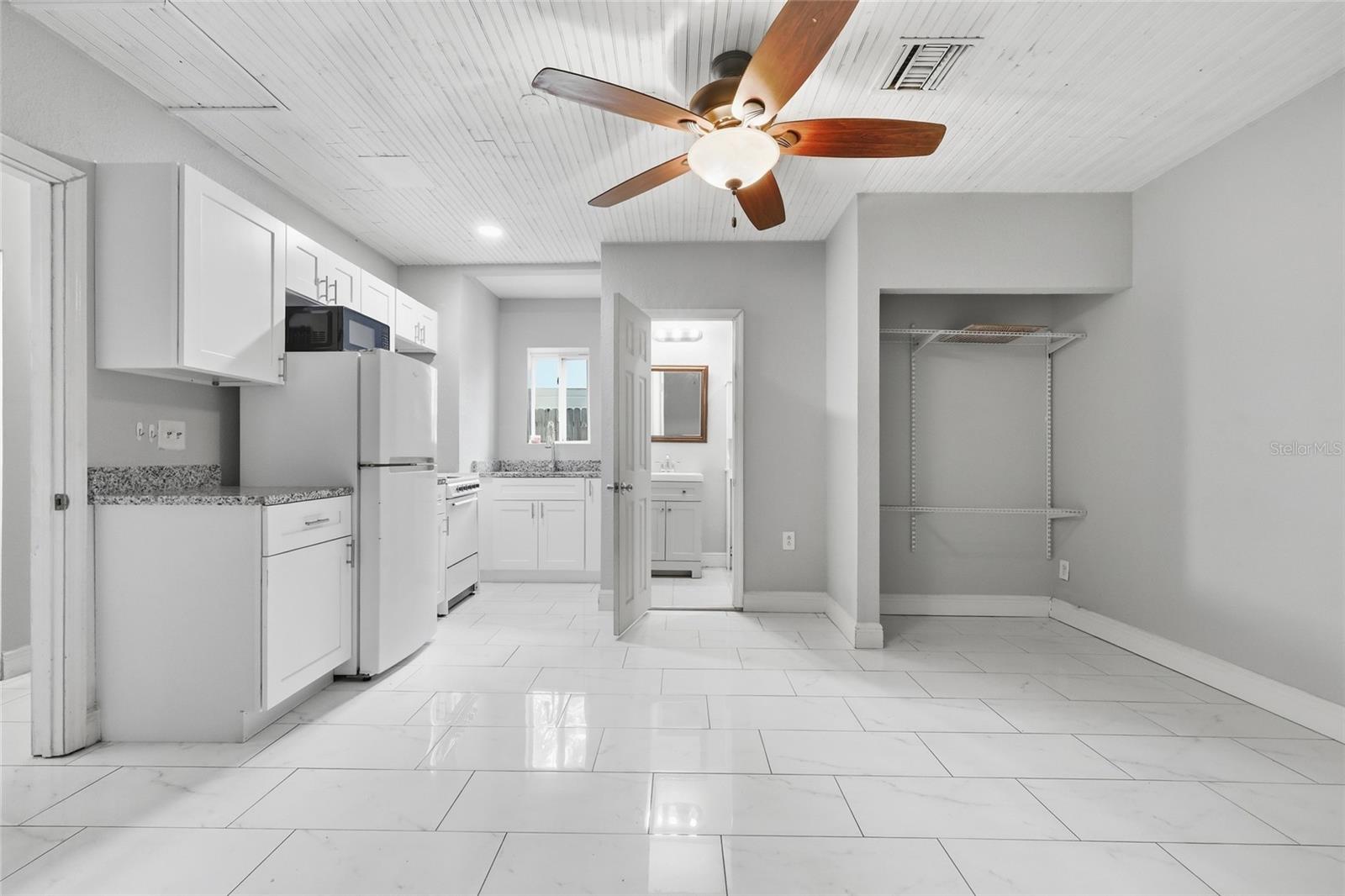 7641 COMPASS DR, ORLANDO, FL, 32810
