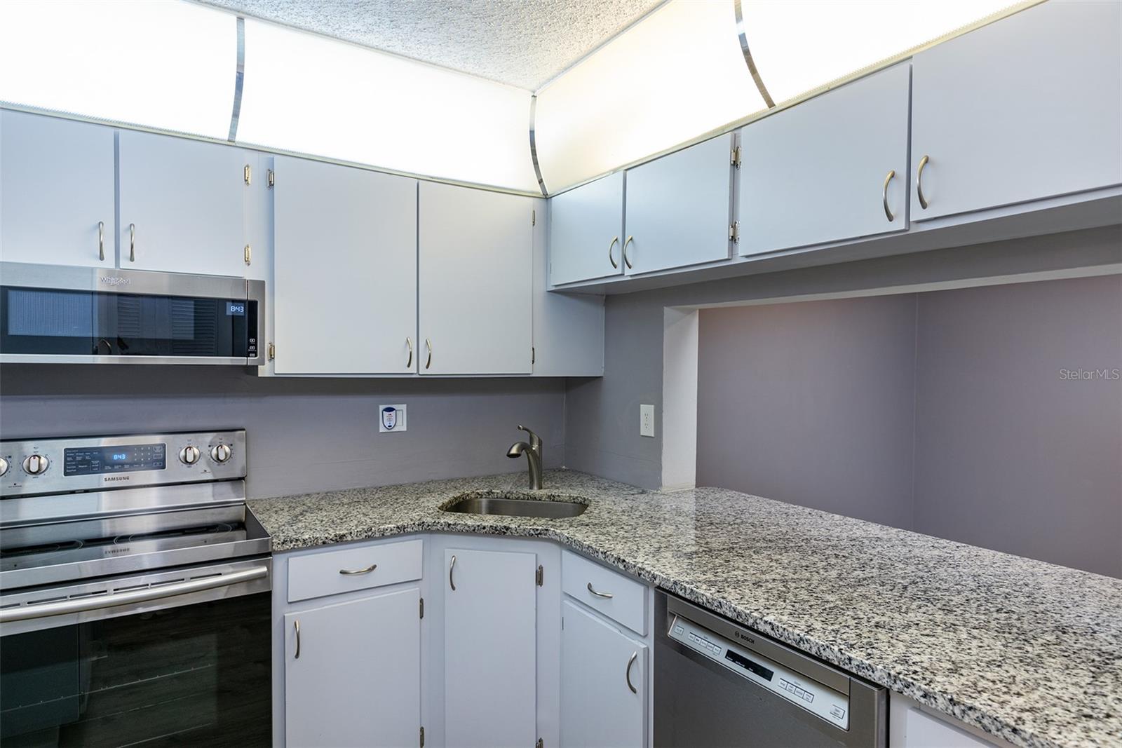 1182 PINE RIDGE CIR W #A2, TARPON SPRINGS, FL, 34688