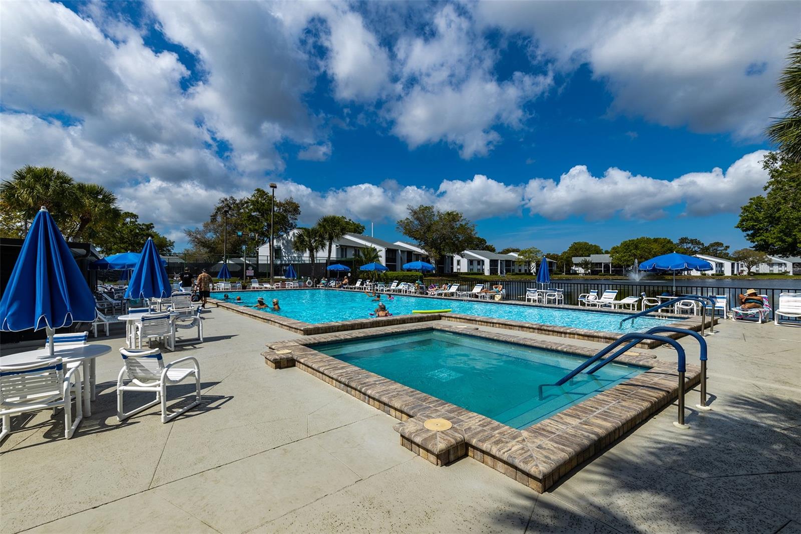 1182 PINE RIDGE CIR W #A2, TARPON SPRINGS, FL, 34688