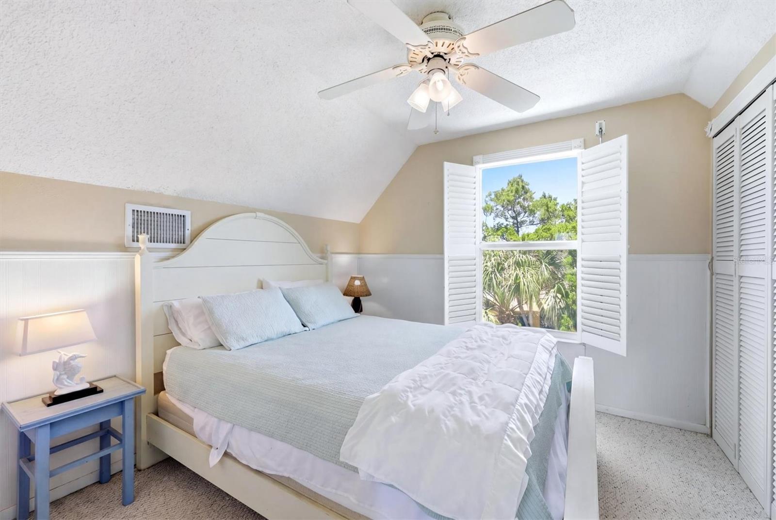6325 GULF DR, HOLMES BEACH, FL, 34217