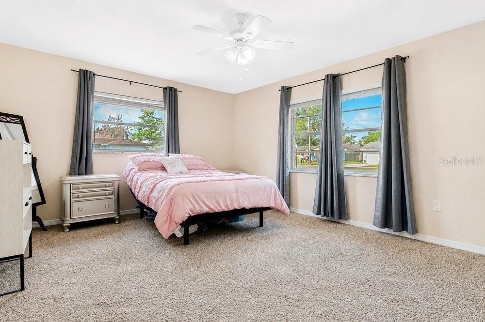 5827 FLORI LN, ORLANDO, FL, 32808
