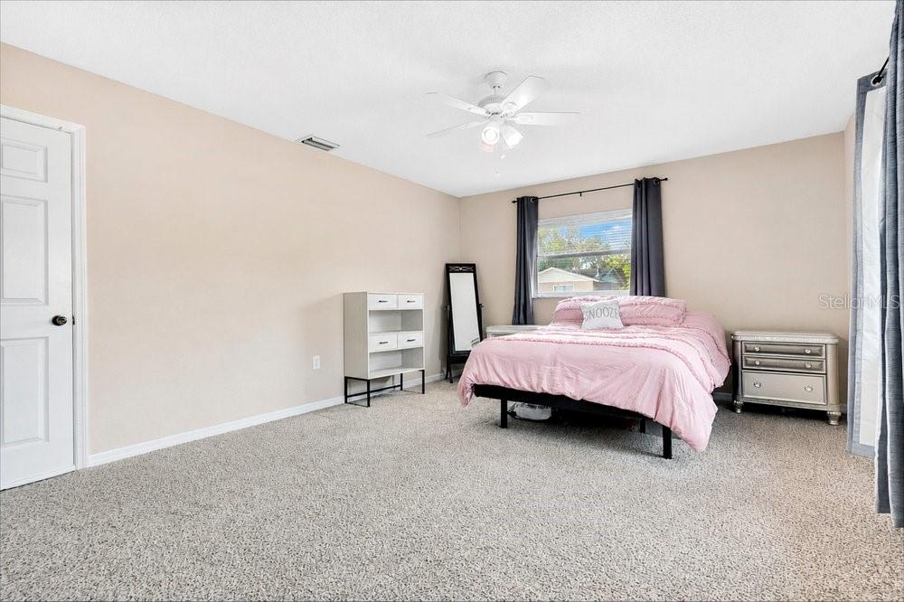 5827 FLORI LN, ORLANDO, FL, 32808