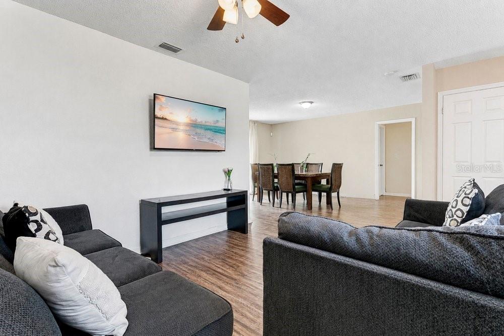 5827 FLORI LN, ORLANDO, FL, 32808