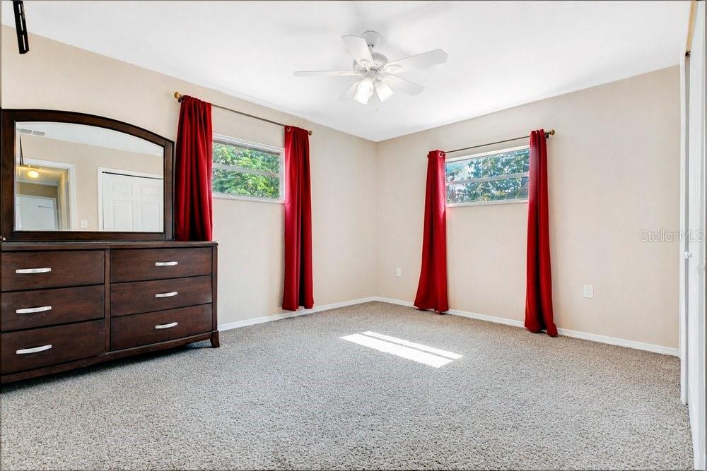5827 FLORI LN, ORLANDO, FL, 32808