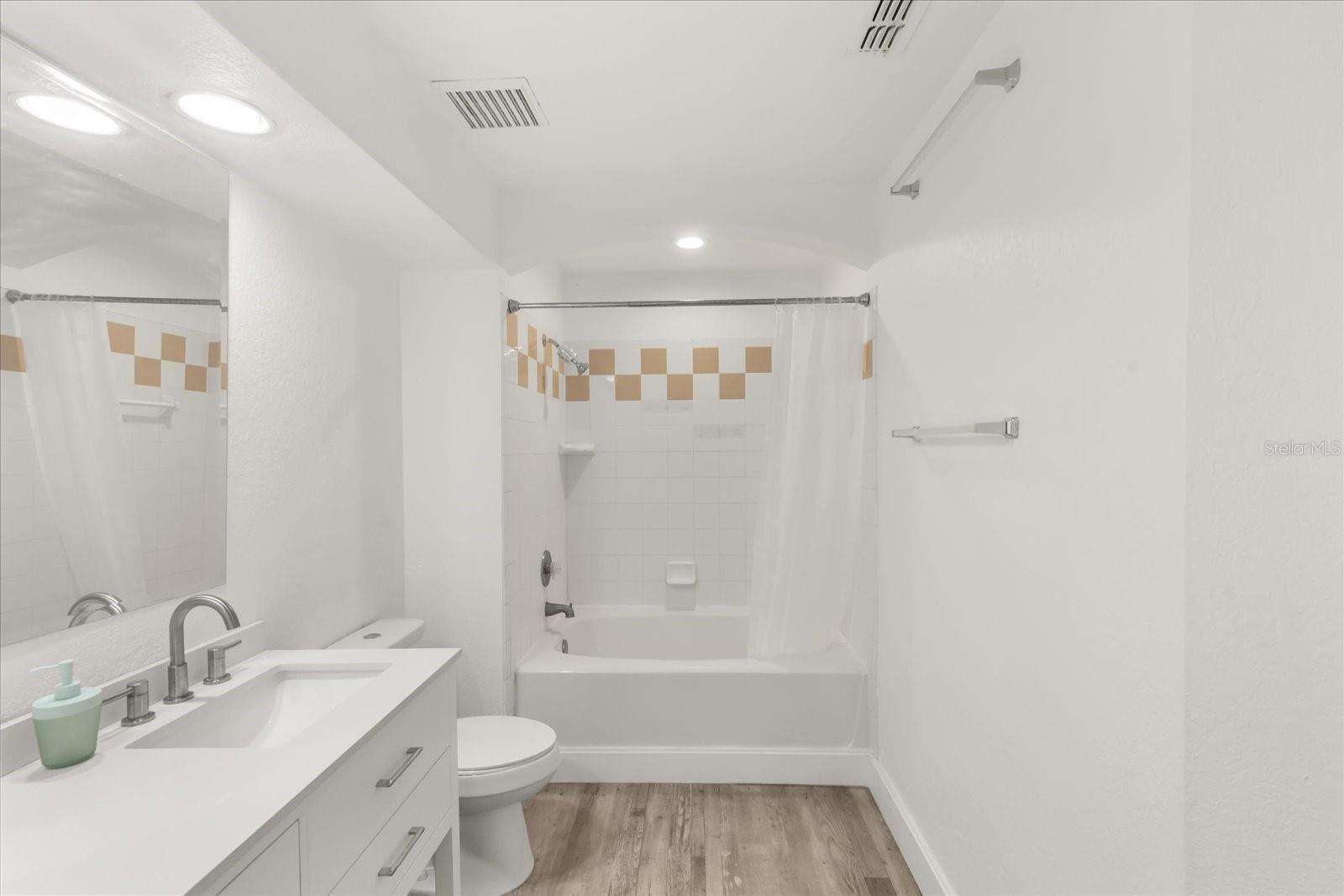 4007 BANGALOW PALM CT #4007, TAMPA, FL, 33624