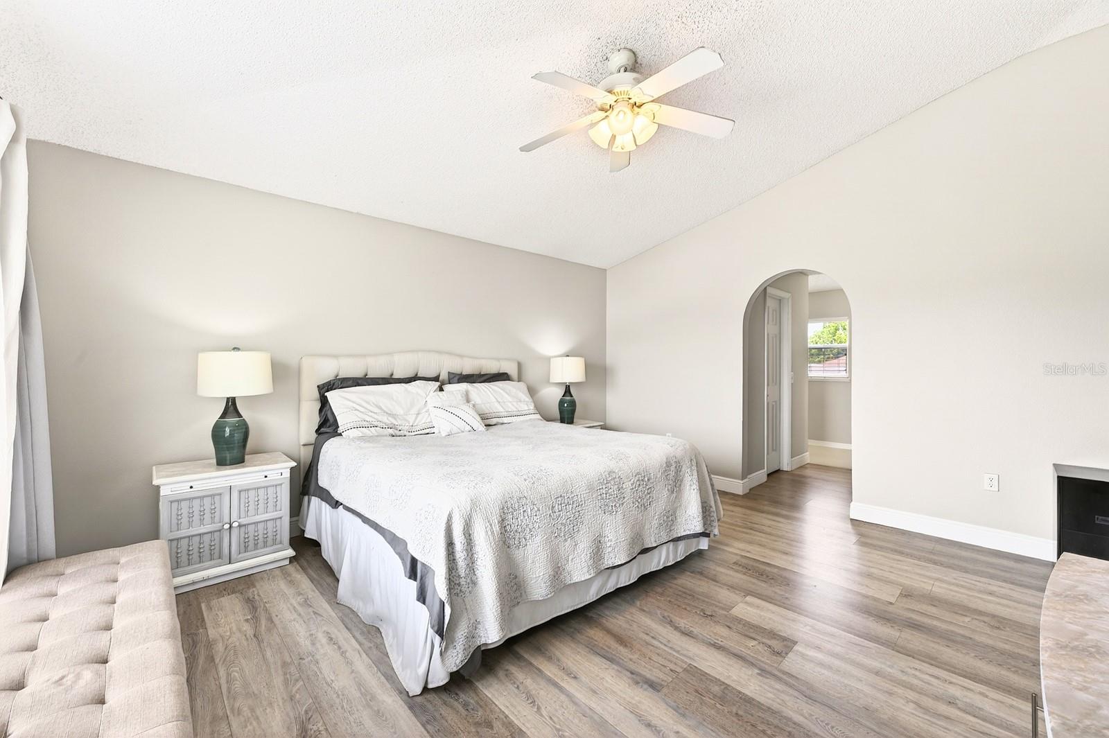111 CARMEL BAY DR, SANFORD, FL, 32771