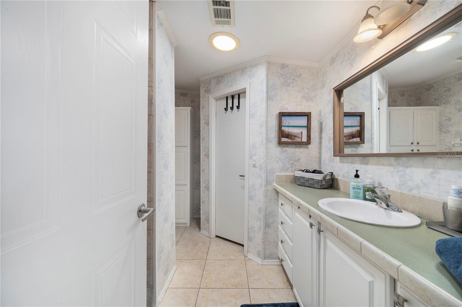 1000 KINGS HWY #231, PORT CHARLOTTE, FL, 33980