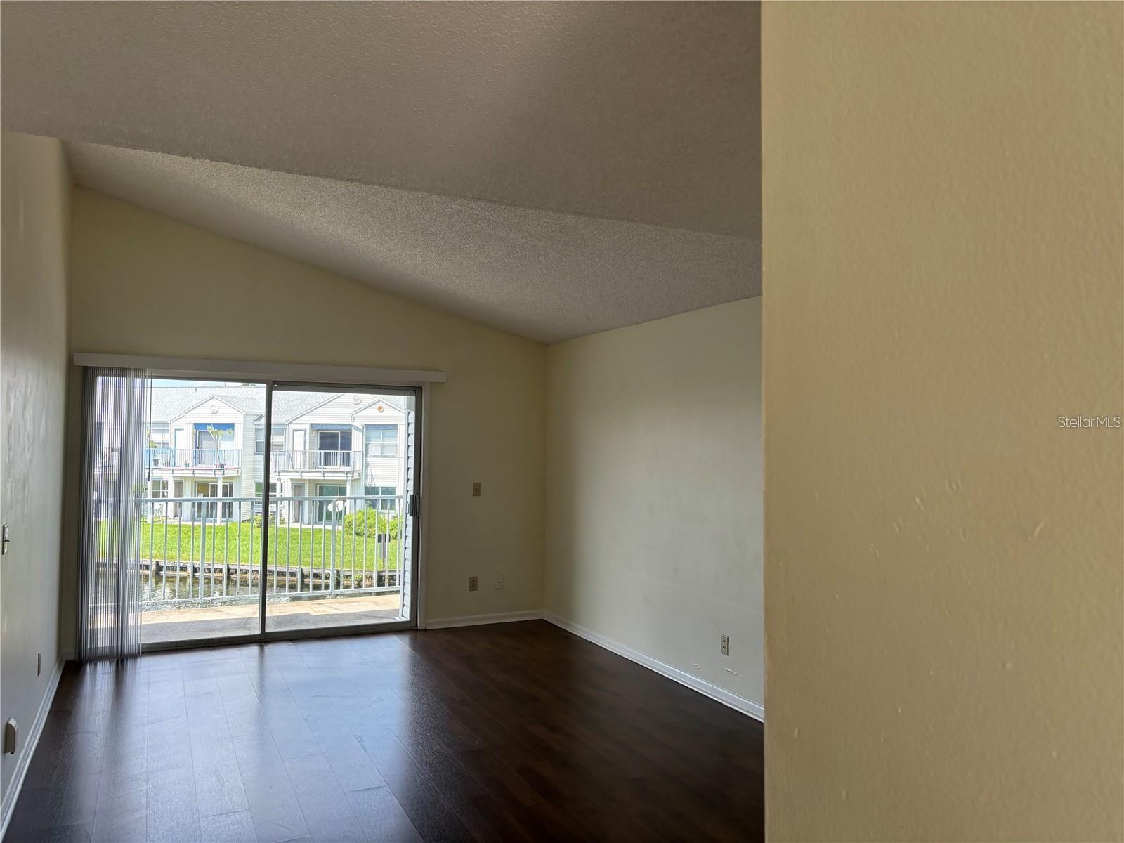 2556 WOODGATE BLVD #203, ORLANDO, FL, 32822