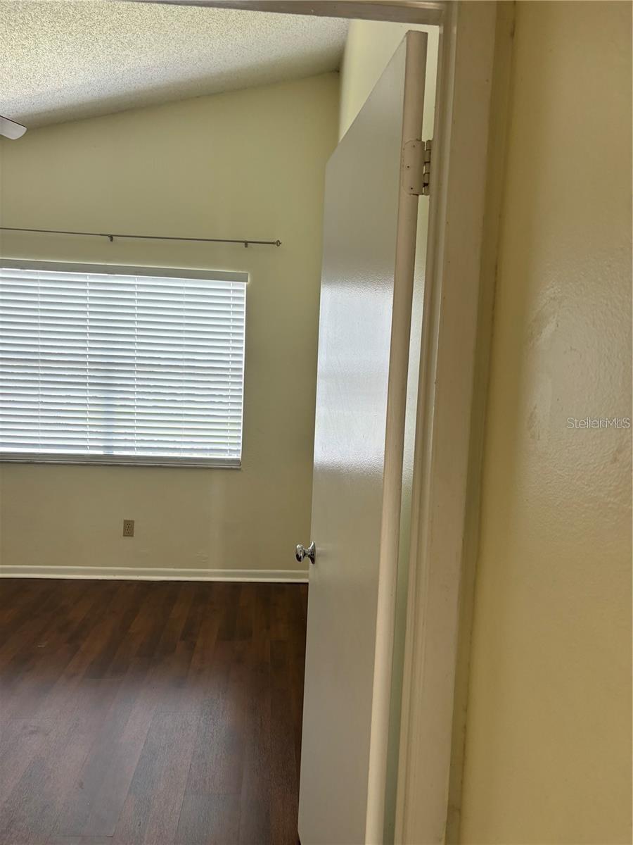 2556 WOODGATE BLVD #203, ORLANDO, FL, 32822