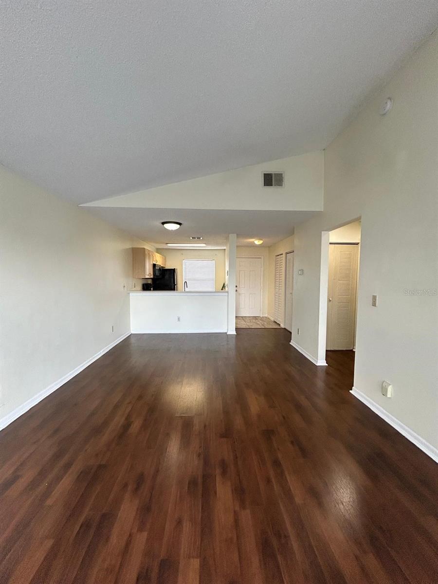 2556 WOODGATE BLVD #203, ORLANDO, FL, 32822