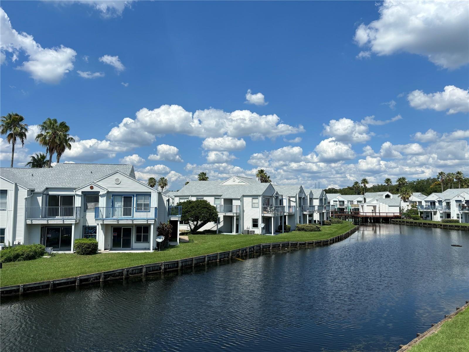 2556 WOODGATE BLVD #203, ORLANDO, FL, 32822