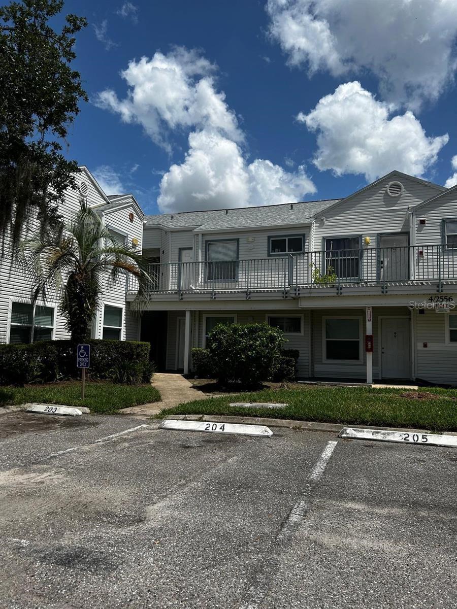 2556 WOODGATE BLVD #203, ORLANDO, FL, 32822