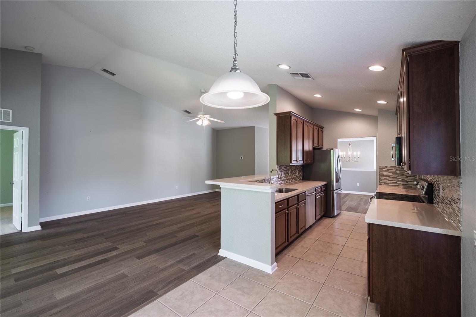 5192 MAXON TER #101, SANFORD, FL, 32771
