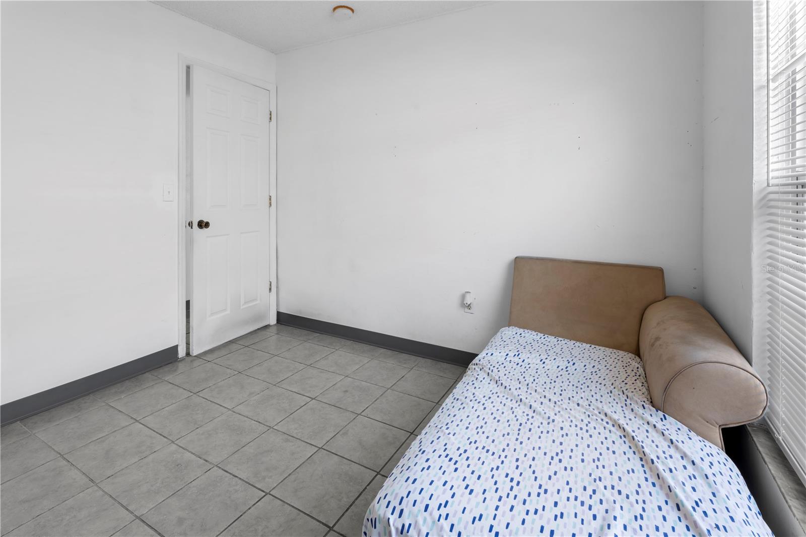 11852 LARK SONG LOOP, RIVERVIEW, FL, 33579