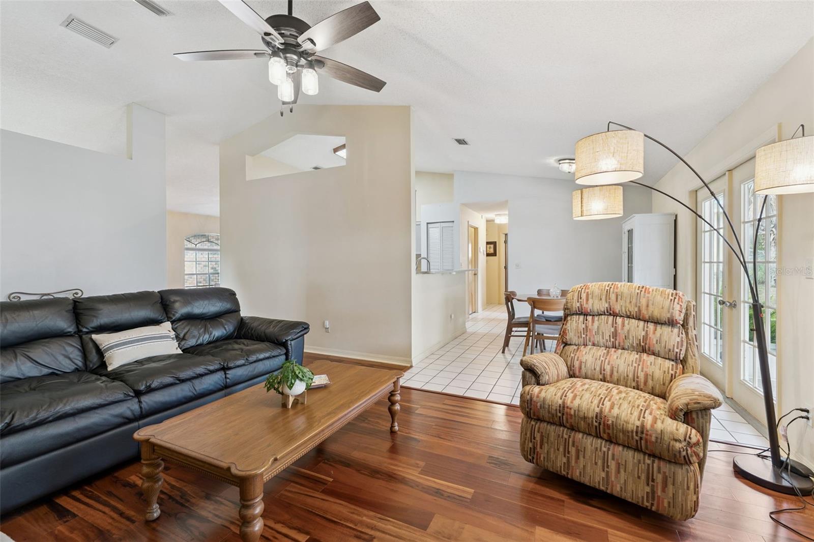 933 DEVONSHIRE WAY, LAKE WALES, FL, 33853
