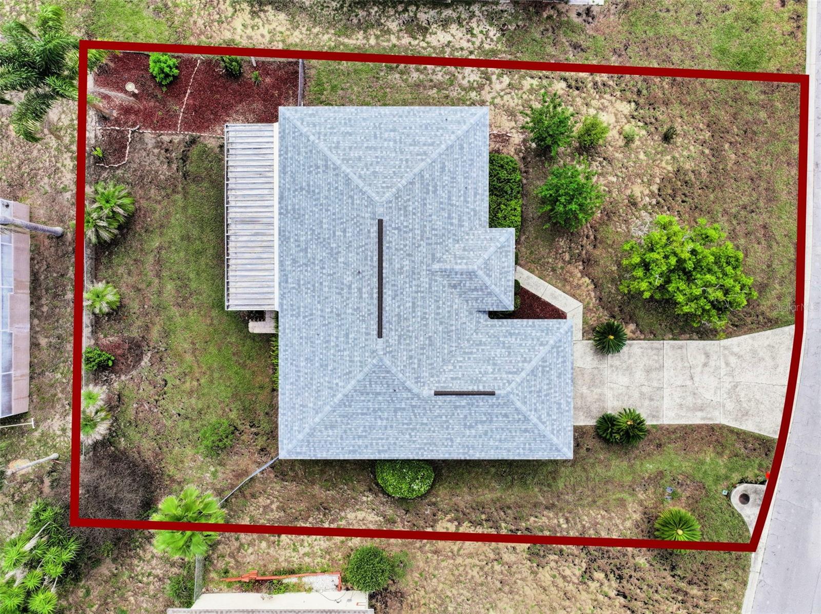 933 DEVONSHIRE WAY, LAKE WALES, FL, 33853