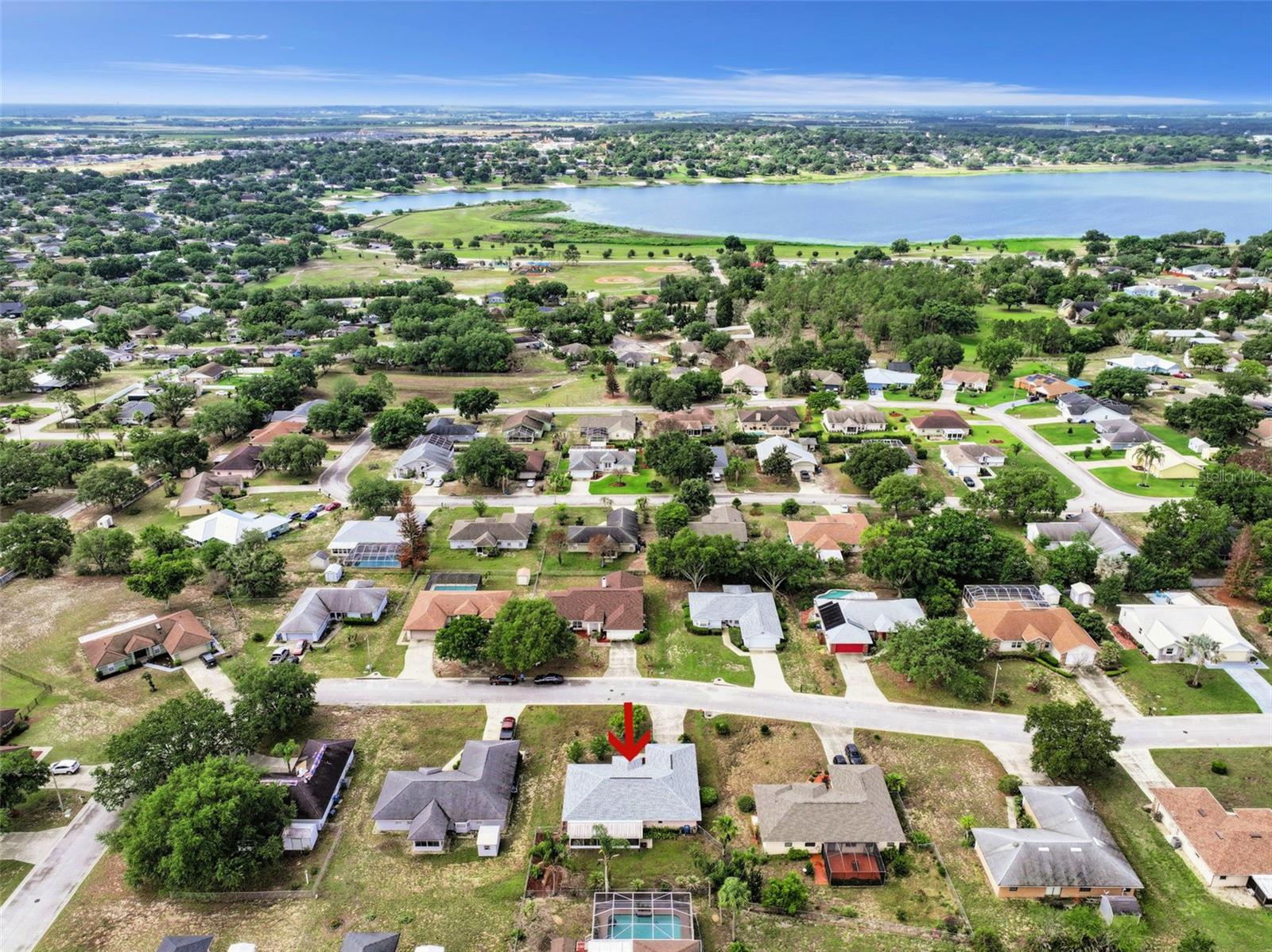 933 DEVONSHIRE WAY, LAKE WALES, FL, 33853