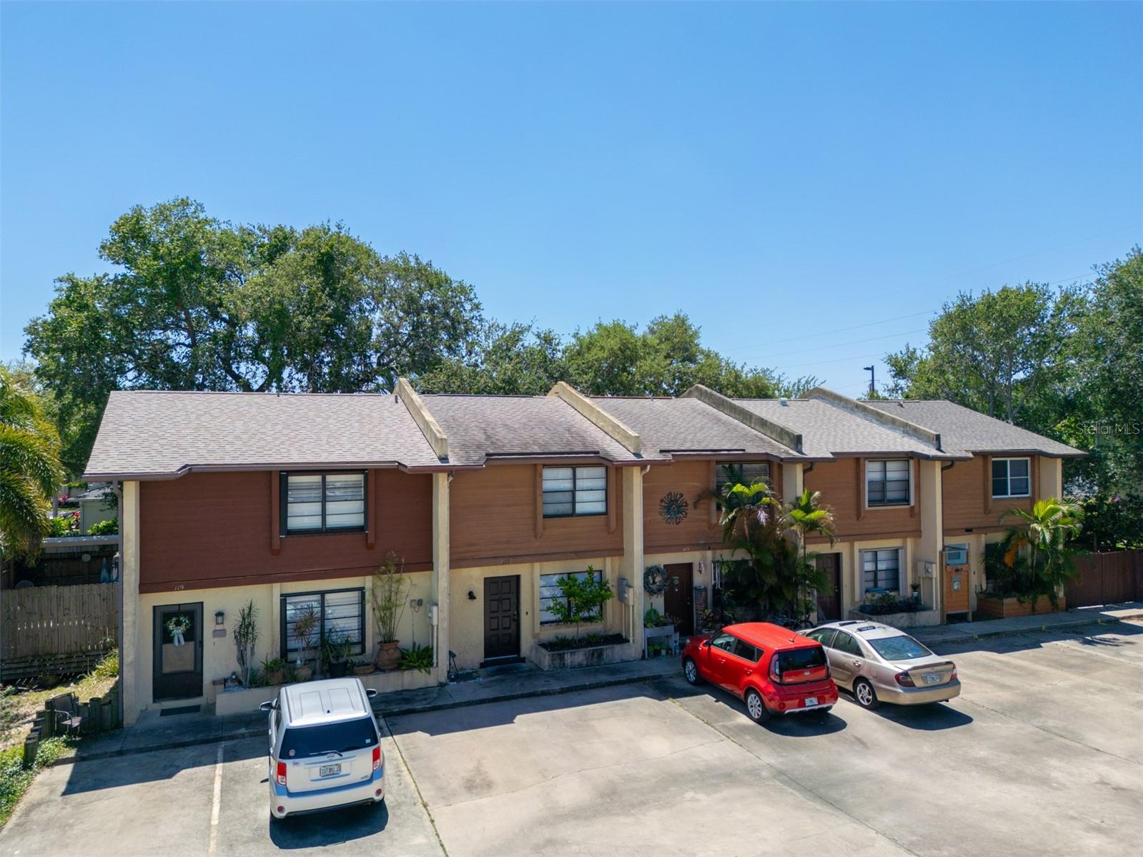 117 HARBOR DR, CAPE CANAVERAL, FL, 32920