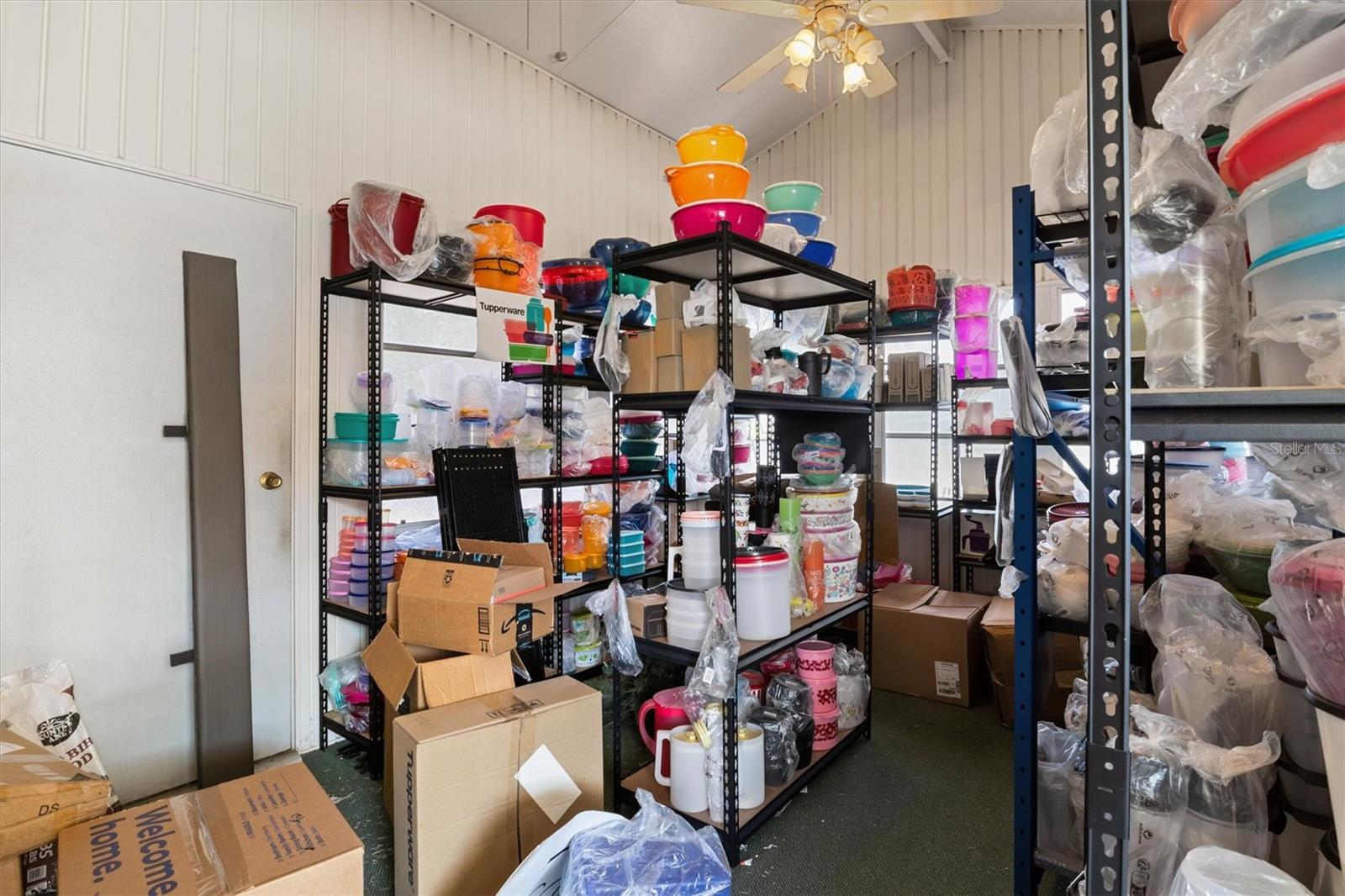 207 S PERRY AVE, FORT MEADE, FL, 33841