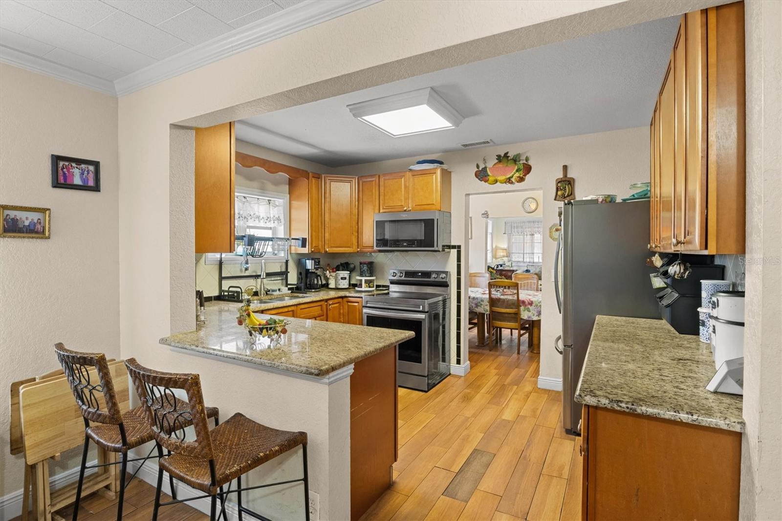 207 S PERRY AVE, FORT MEADE, FL, 33841