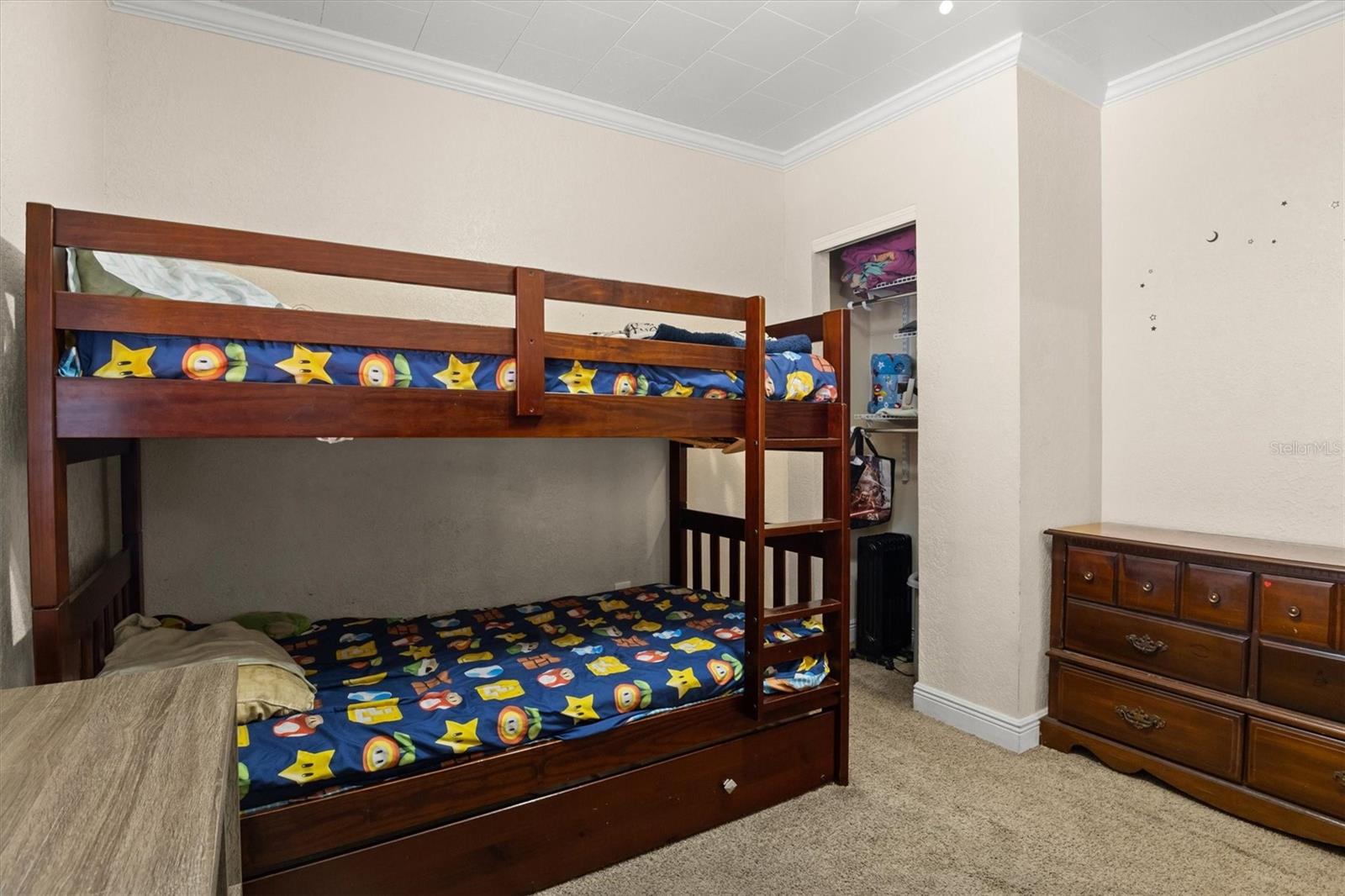 207 S PERRY AVE, FORT MEADE, FL, 33841