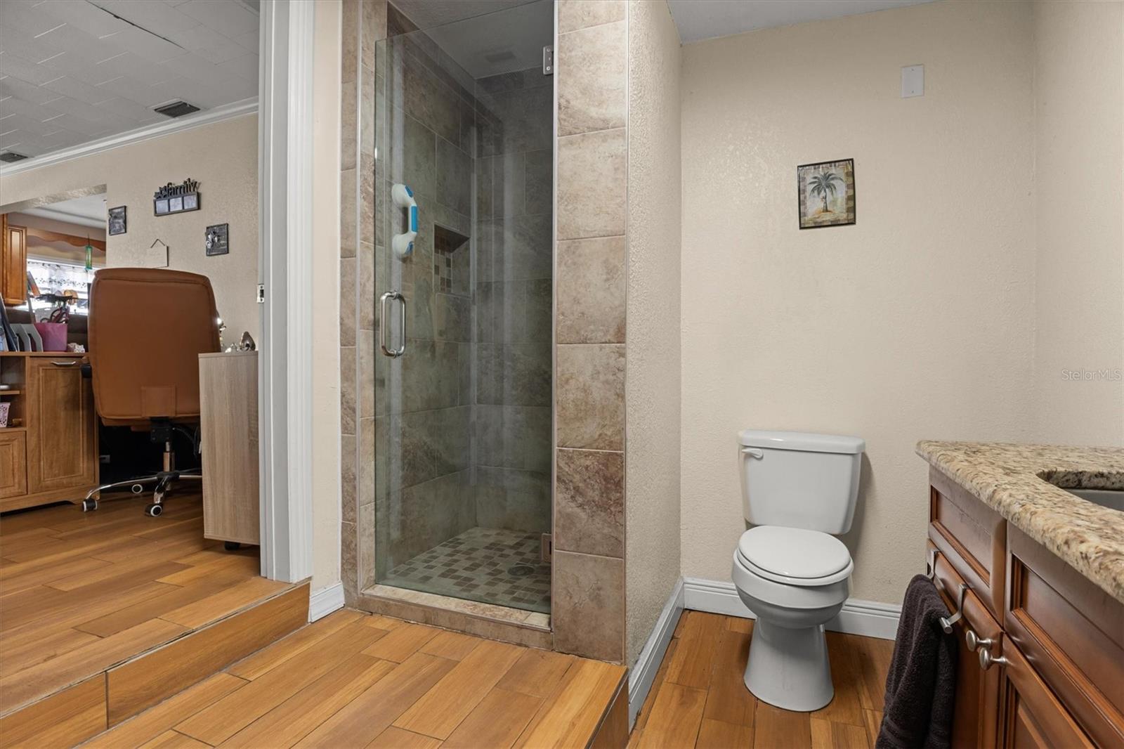 207 S PERRY AVE, FORT MEADE, FL, 33841