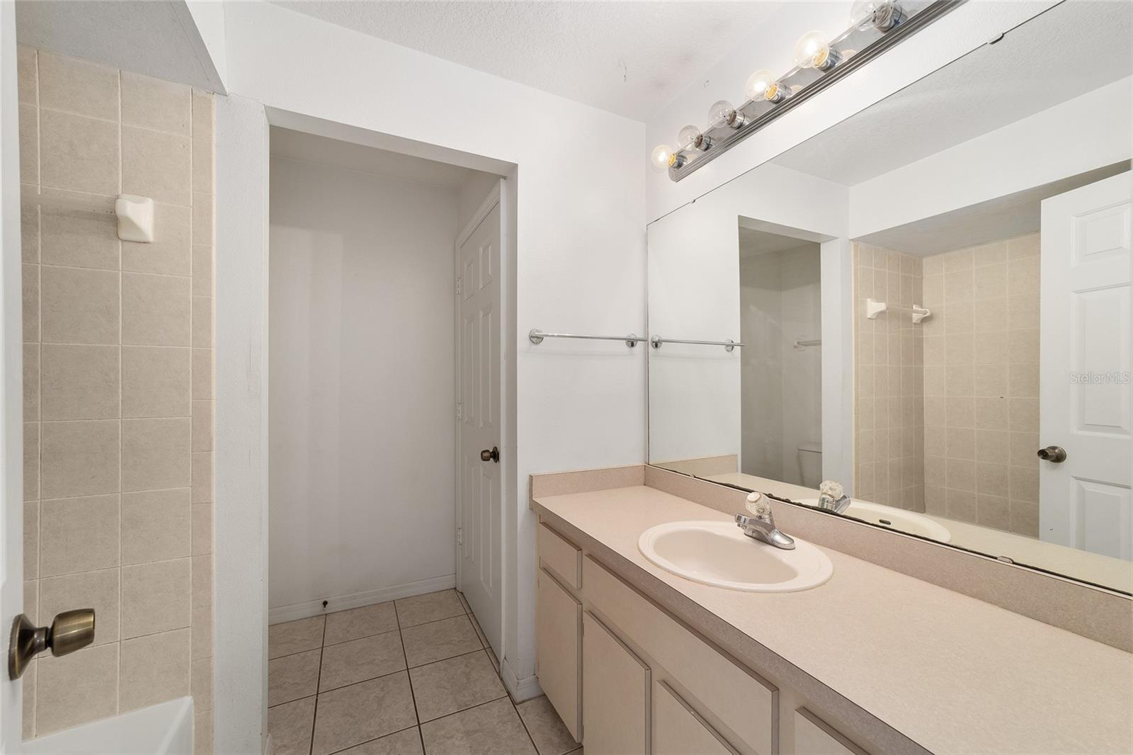 7184 HEMLOCK LOOP, OCALA, FL, 34472