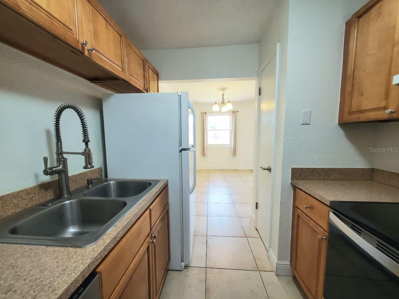 13832 ORANGE SUNSET DR #202, TAMPA, FL, 33618