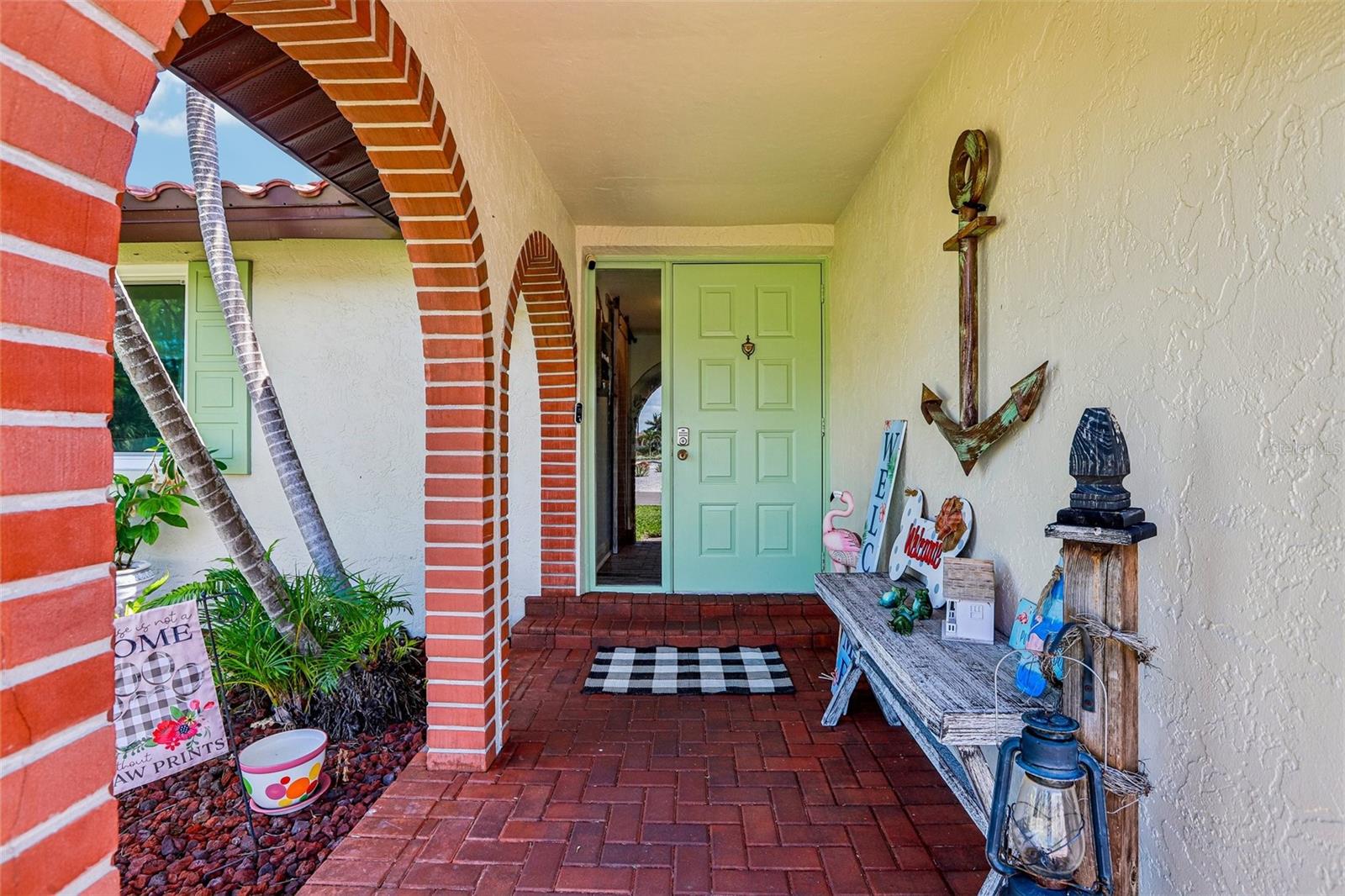 801 FLAMINGO DR, APOLLO BEACH, FL, 33572