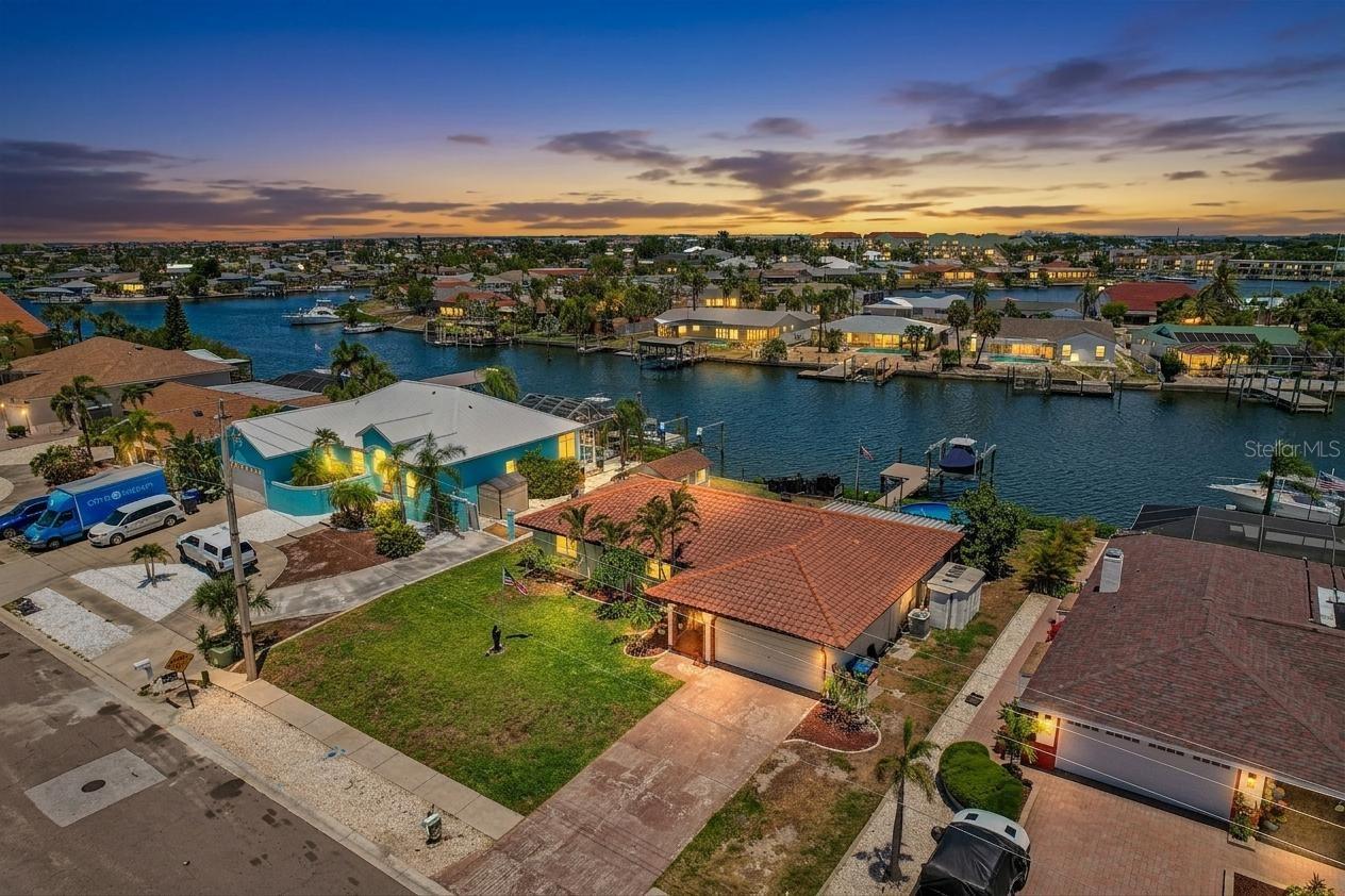 801 FLAMINGO DR, APOLLO BEACH, FL, 33572