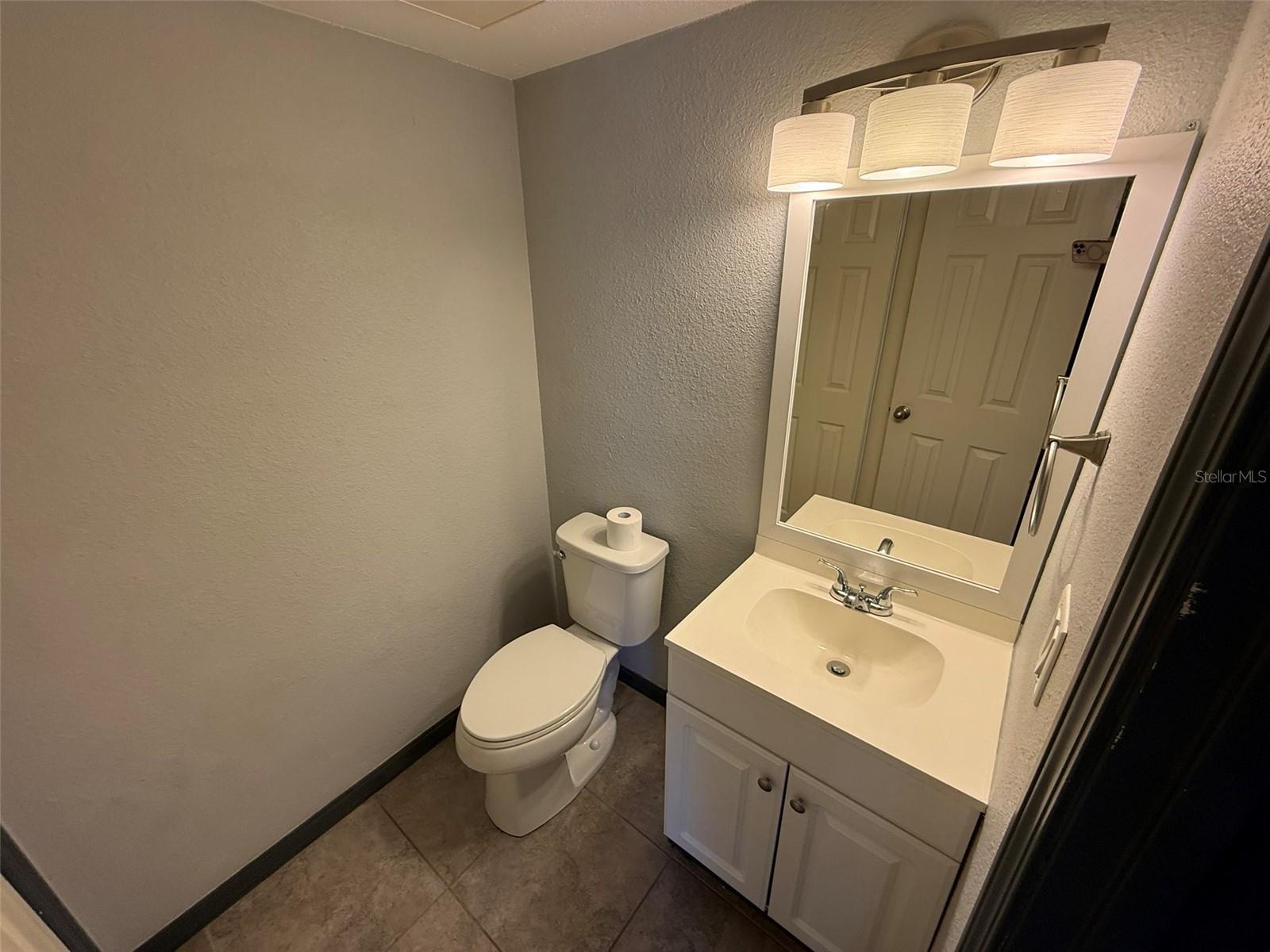 1836 N CRYSTAL LAKE DR #64, LAKELAND, FL, 33801