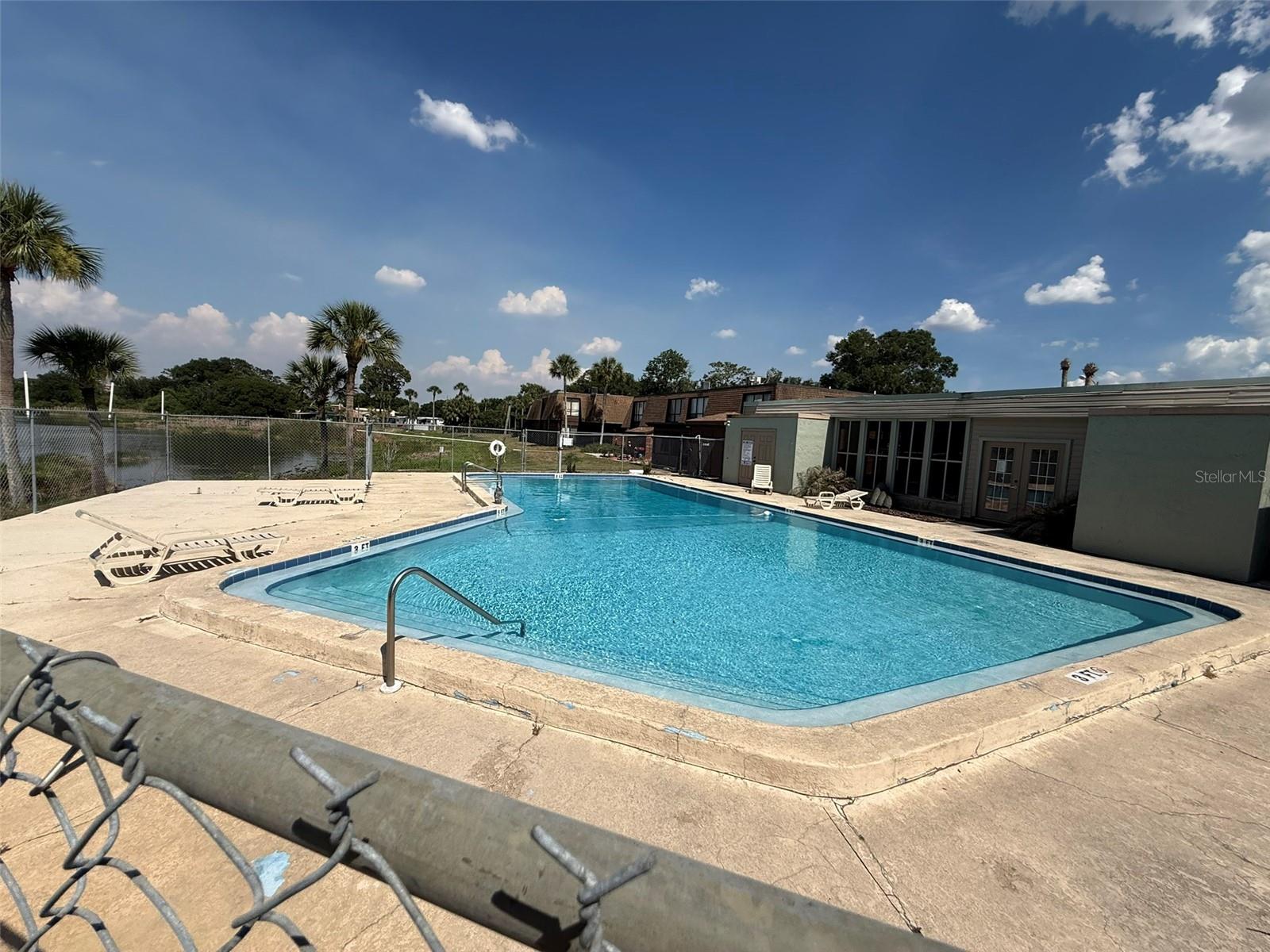 1836 N CRYSTAL LAKE DR #64, LAKELAND, FL, 33801