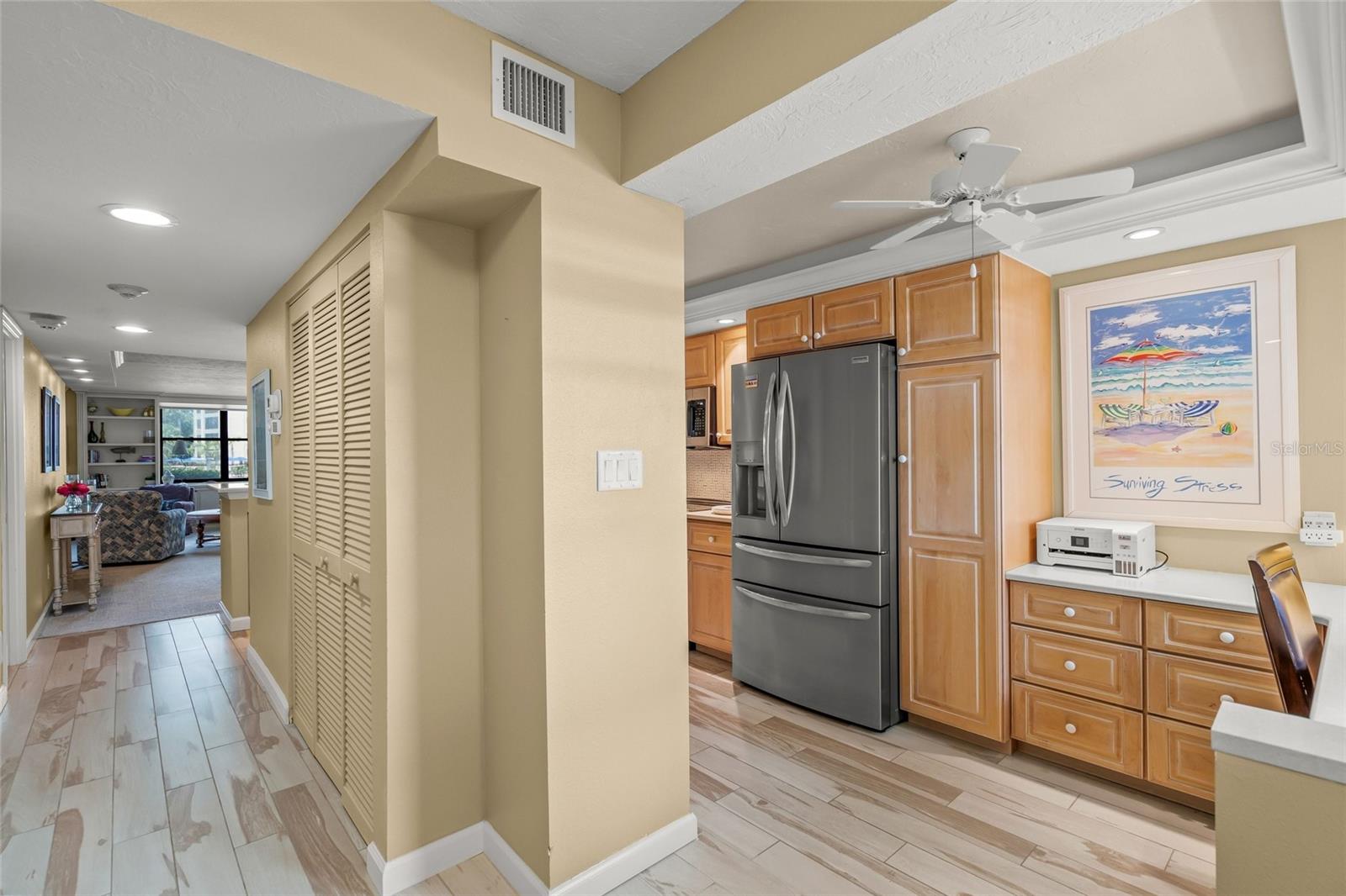 5780 MIDNIGHT PASS RD #B105, SARASOTA, FL, 34242