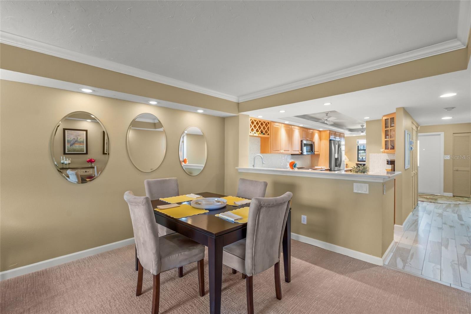 5780 MIDNIGHT PASS RD #B105, SARASOTA, FL, 34242
