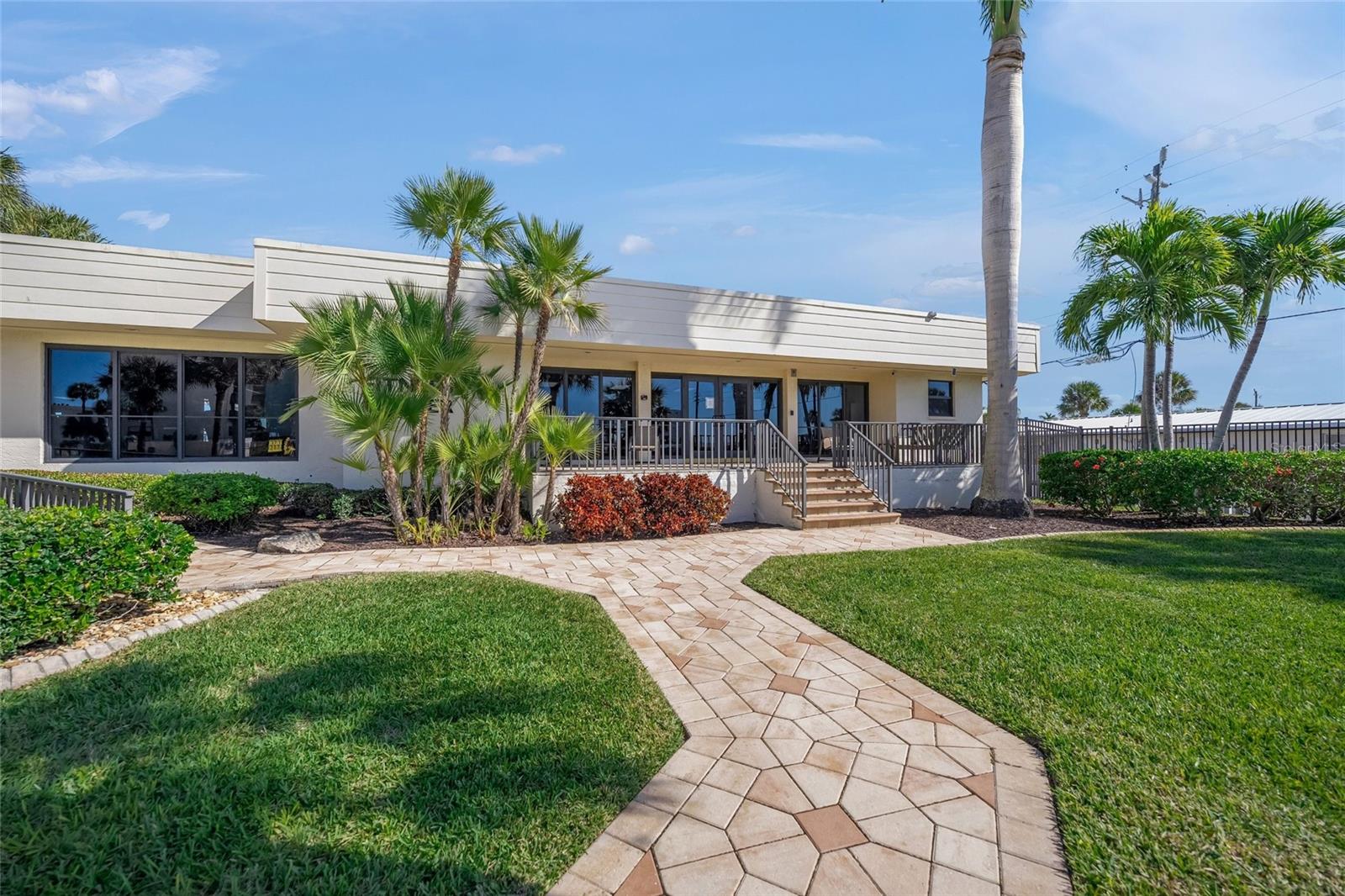 5780 MIDNIGHT PASS RD #B105, SARASOTA, FL, 34242