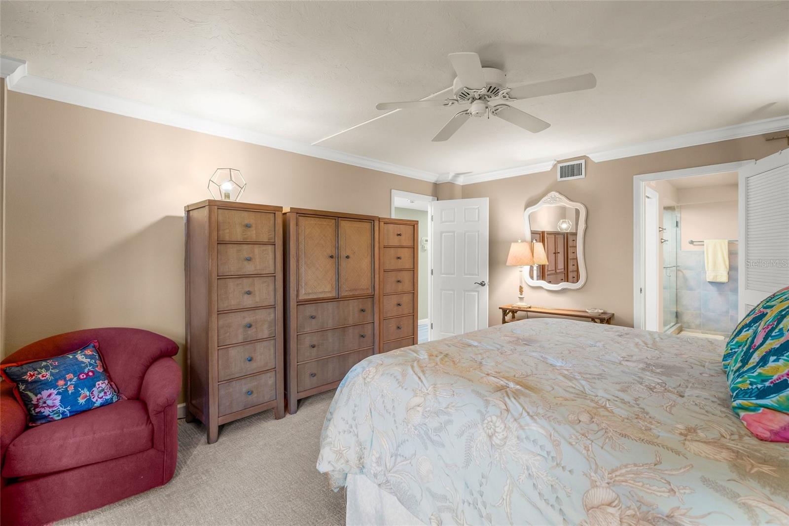 5780 MIDNIGHT PASS RD #B105, SARASOTA, FL, 34242
