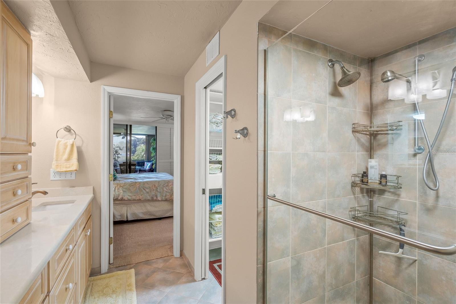 5780 MIDNIGHT PASS RD #B105, SARASOTA, FL, 34242