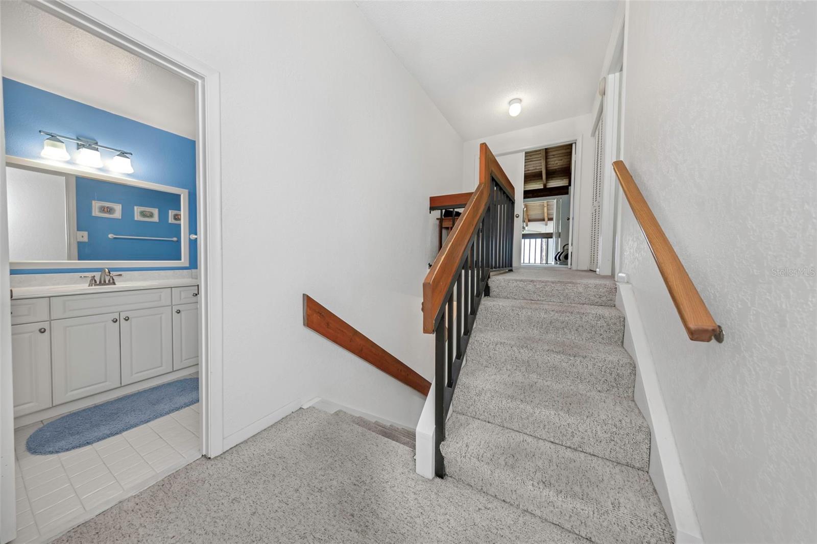 5650 ESCONDIDA BLVD S, ST PETERSBURG, FL, 33715