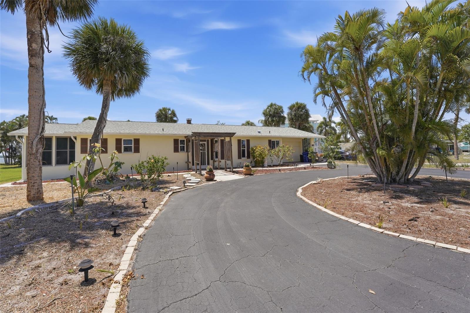 316 S MANGO ST, ENGLEWOOD, FL, 34223