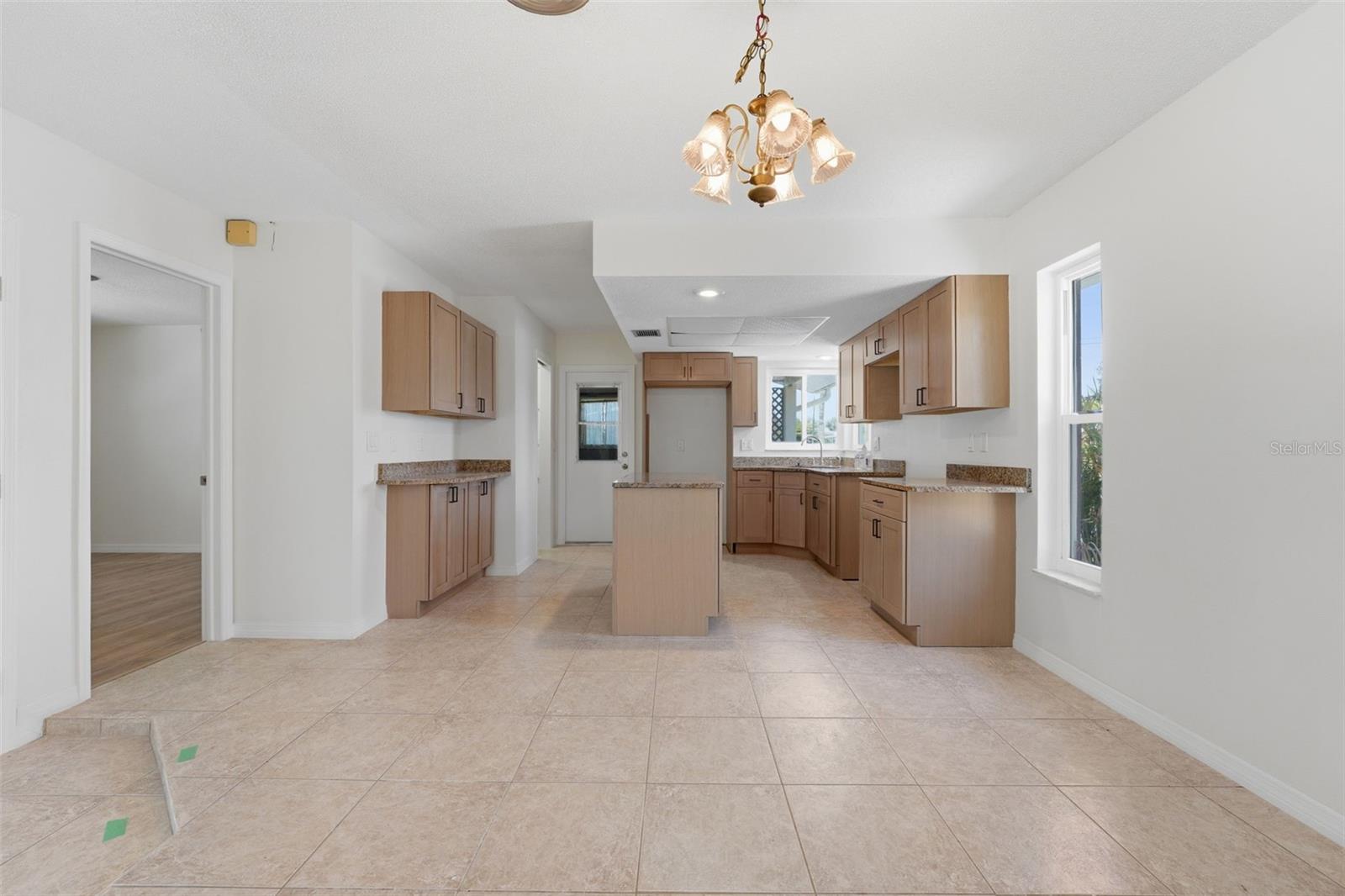 316 S MANGO ST, ENGLEWOOD, FL, 34223