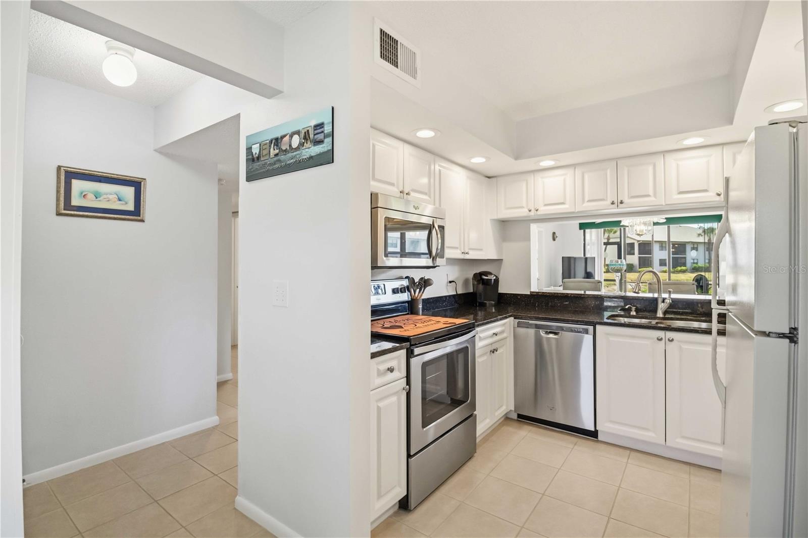 4420 W 46TH AVE W #104, BRADENTON, FL, 34210
