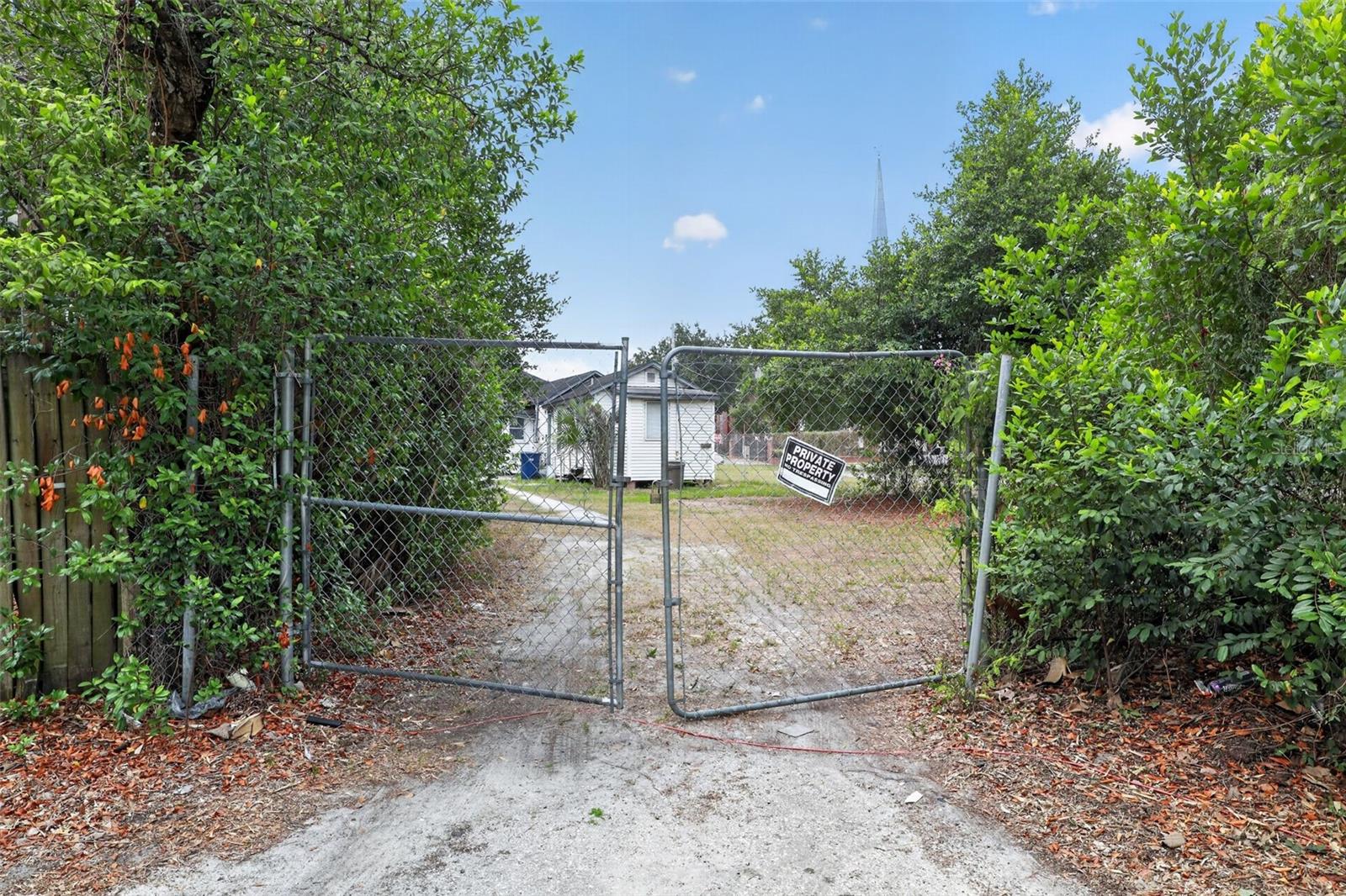 2930 N TAMPA ST, TAMPA, FL, 33602