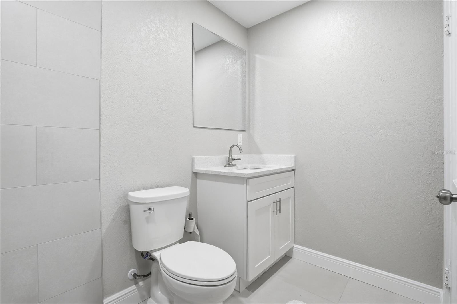 1013 N BASK DR, TAMPA, FL, 33603