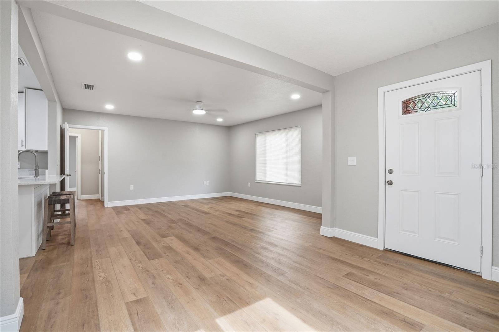 1013 N BASK DR, TAMPA, FL, 33603