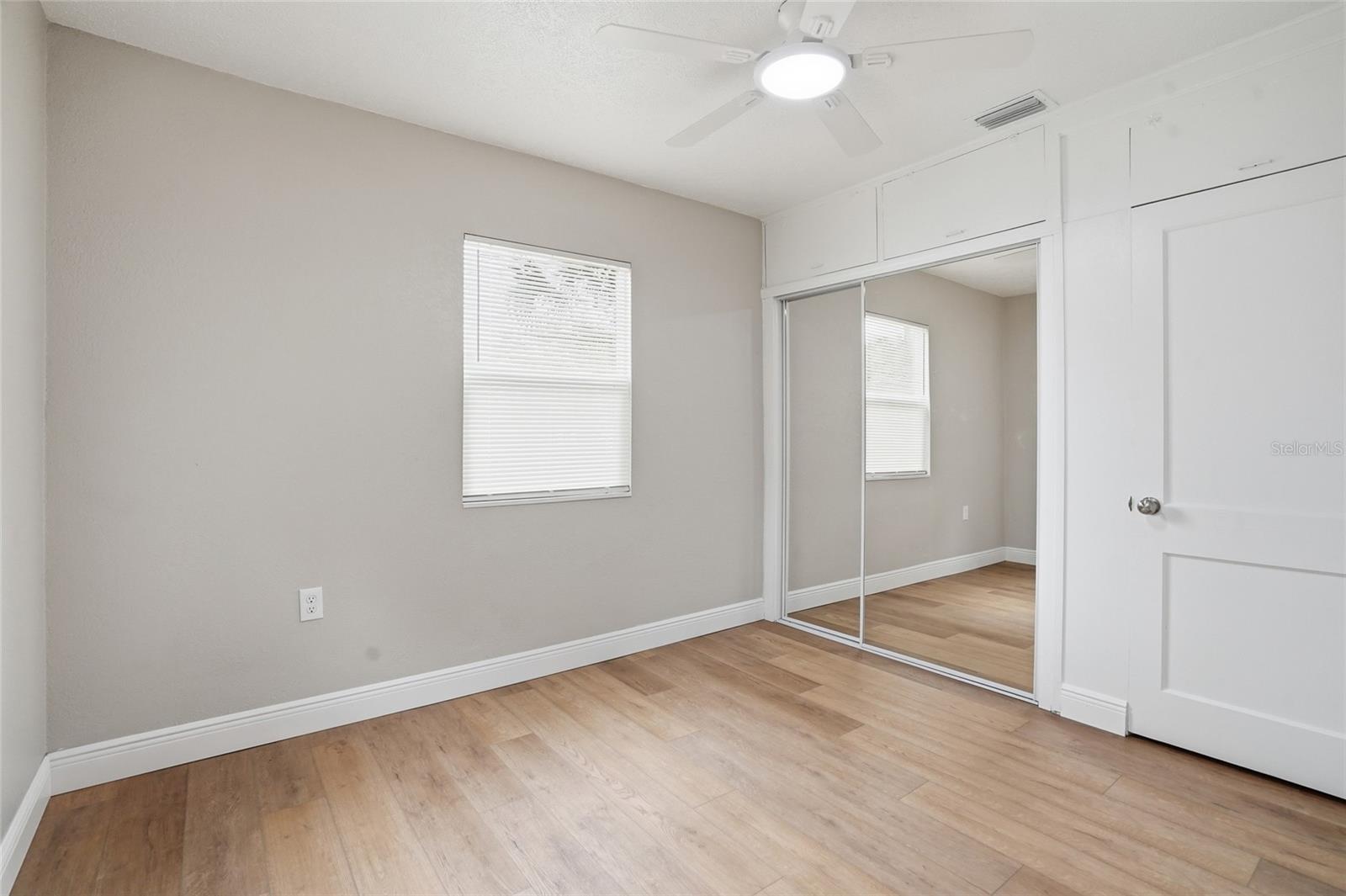 1013 N BASK DR, TAMPA, FL, 33603