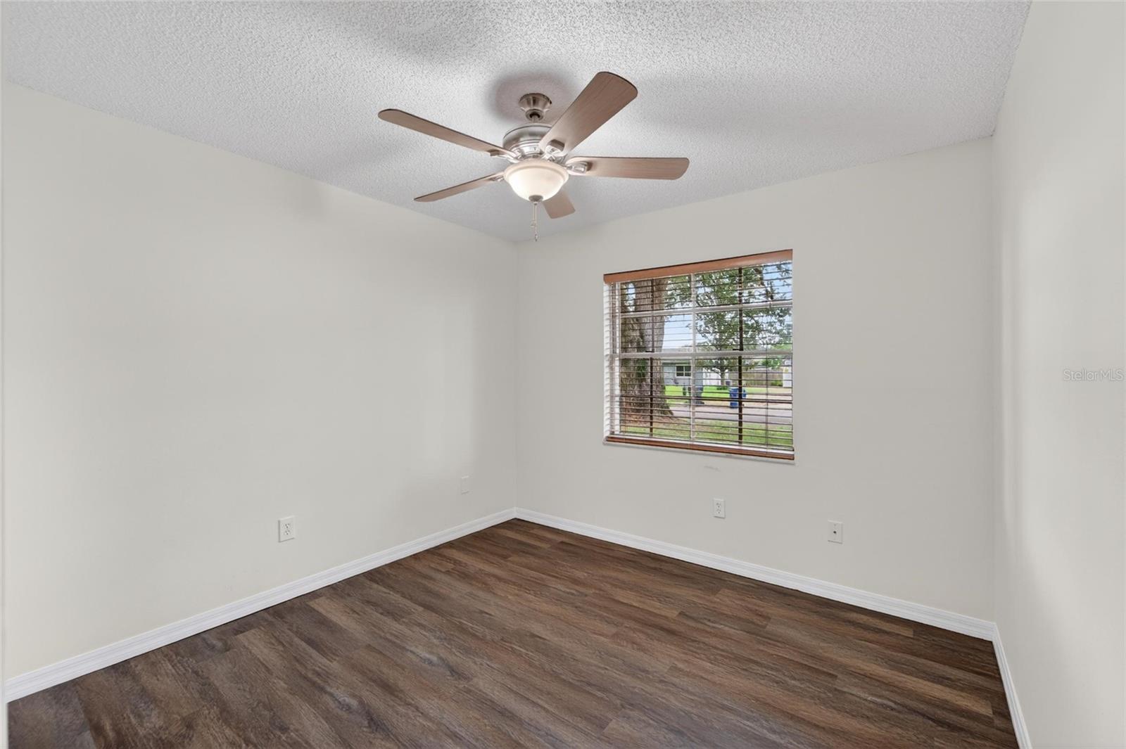 903 OLD DARBY ST, SEFFNER, FL, 33584