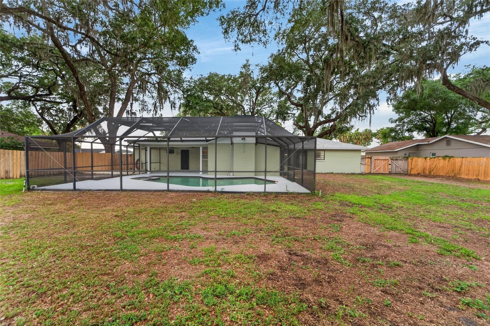 903 OLD DARBY ST, SEFFNER, FL, 33584